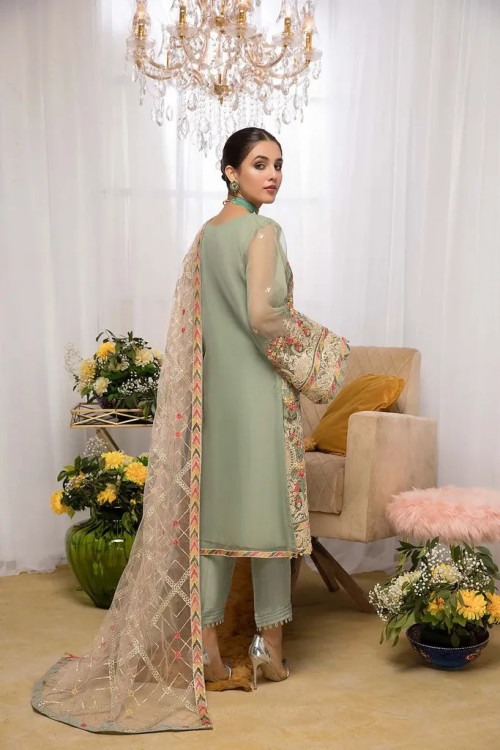 Pakistani Designer Salwar Kameez